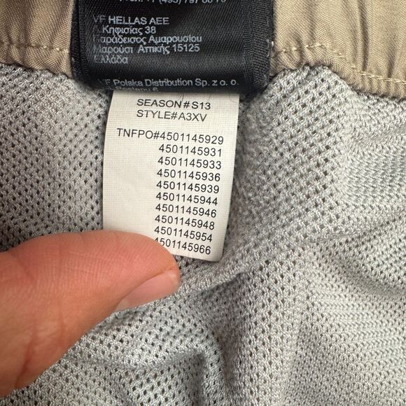 The North Face Class V Belted Cargo Shorts Mens Large Khaki Brown Outdoor Hike - Picture 13 of 16